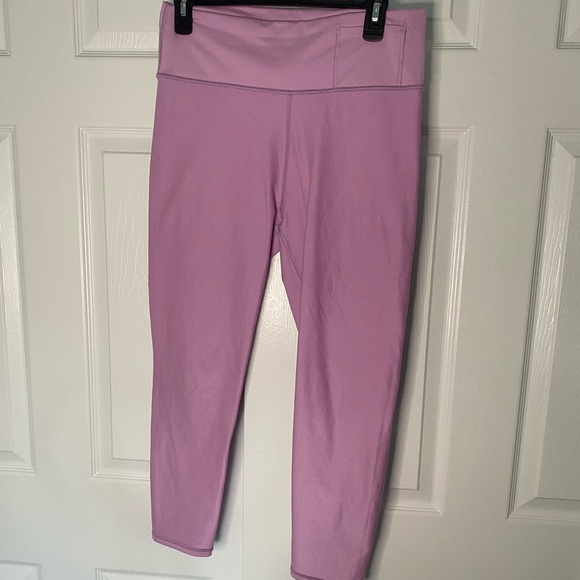 Fabletics leggings - Picture 3 of 3